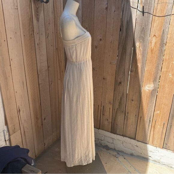 Forever 21 pleated off white/ beige maxi dress size small - Picture 2 of 13